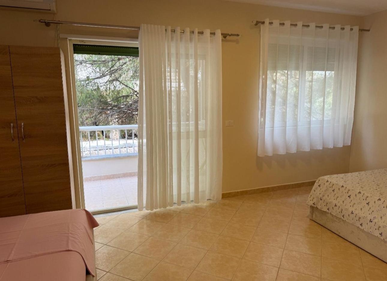 Sea & Gardenview Apartments Durres Ngoại thất bức ảnh